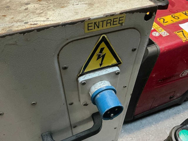 230v/230v transformator - afbeelding 3 van  7