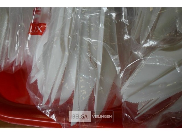 24 pakjes plastieken messen - afbeelding 2 van  2