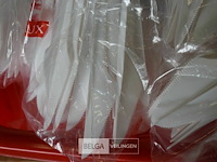 24 pakjes plastieken messen - afbeelding 2 van  2