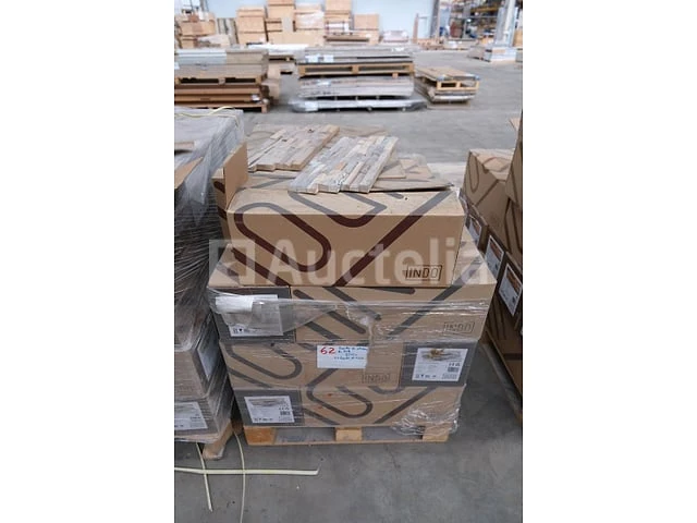 24 pakketten van 1 m² indo teak gun gerookte 3d-paneling - afbeelding 1 van  5