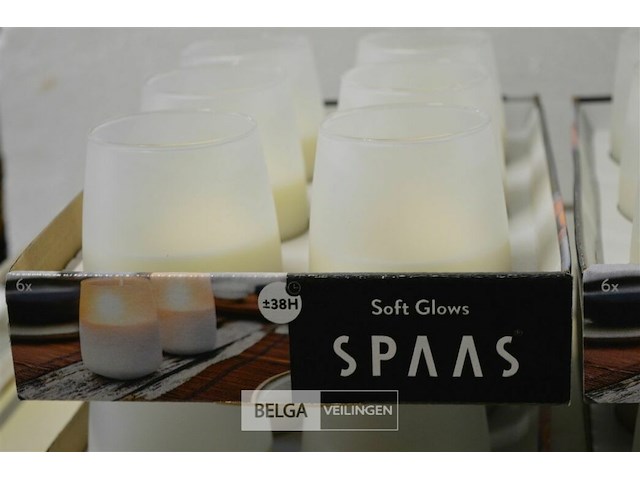 24 spaas kaarsen - afbeelding 1 van  2