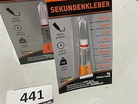 24 tubes secondenlijm houdbaar tot 12/28 - afbeelding 2 van  3