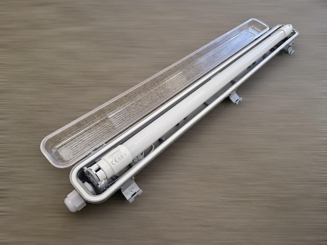24 x 60cm enkele led tl t8 armaturen waterdicht - afbeelding 4 van  9