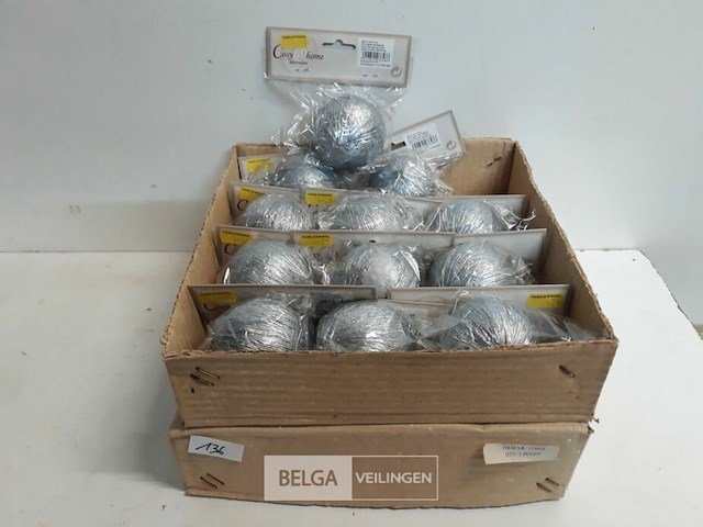 24 x kerstbal zilver - afbeelding 2 van  3