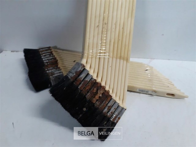 24 x radiator verfborstel 38mm b-kwaliteit - afbeelding 3 van  3