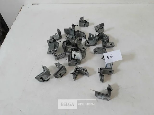 24 x stoelhoek 25x25 4 stuks - afbeelding 1 van  3