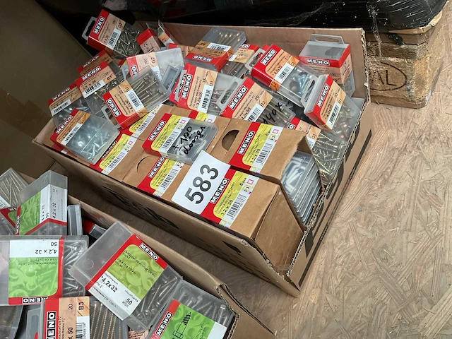 240 blisters schroeven en bevestiging - afbeelding 6 van  8