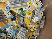 2400 diverse blisters bevestigingen - afbeelding 2 van  27