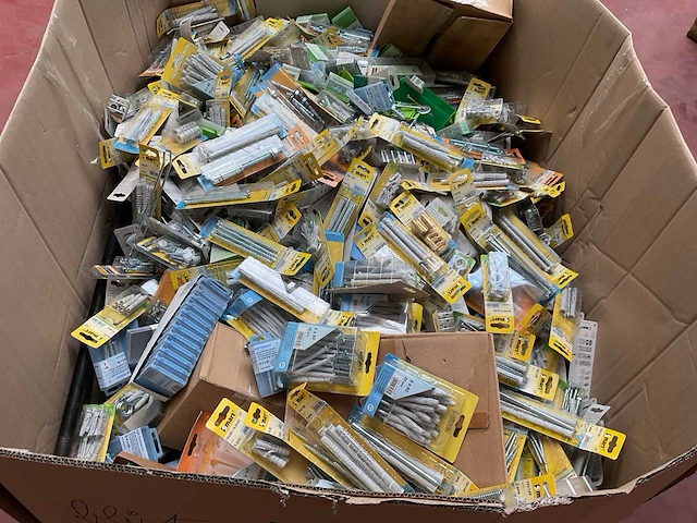 2400 diverse blisters bevestigingen - afbeelding 9 van  27