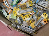 2400 diverse blisters bevestigingen - afbeelding 21 van  27