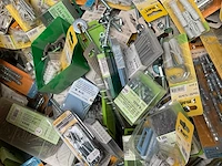 2400 diverse blisters bevestigingen - afbeelding 26 van  27