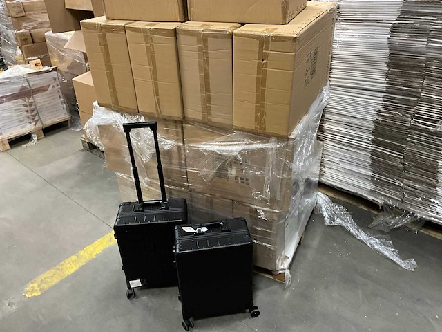 2495zw bagage trolley zwart (11x) - afbeelding 1 van  2