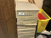 24m² grijze keramische vloertegels - formaat 30x30 - afbeelding 1 van  2