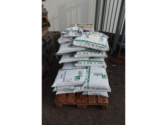 24x 25kg zavel cobo garden - afbeelding 1 van  3