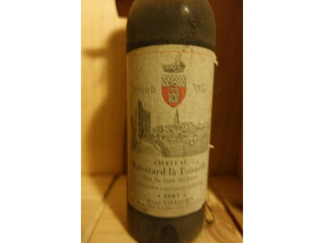 24x 75cl chateau balestard la tonnelle 1967 - afbeelding 2 van  4