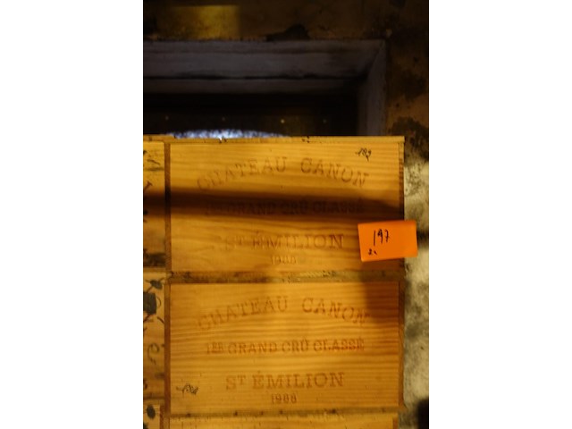24x 75cl chateau canon 1e grand cru classe 1988 - afbeelding 1 van  2
