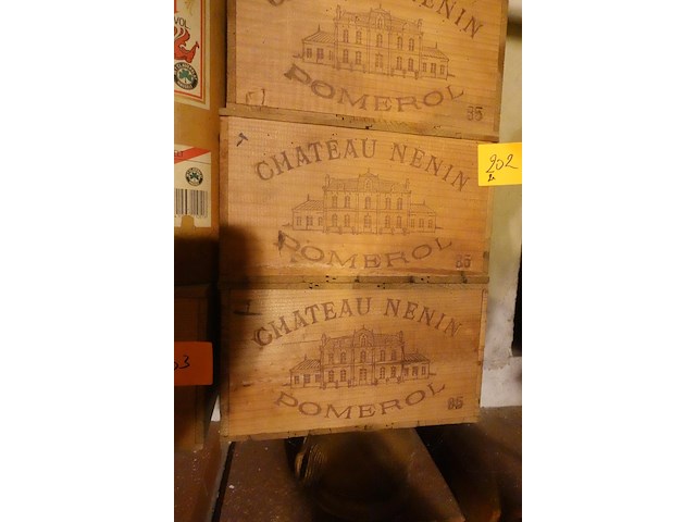 24x 75cl chateau nenin 1985 - afbeelding 1 van  2