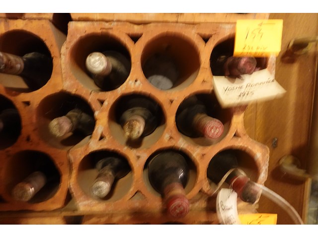 24x diverse oude wijnen - afbeelding 1 van  7