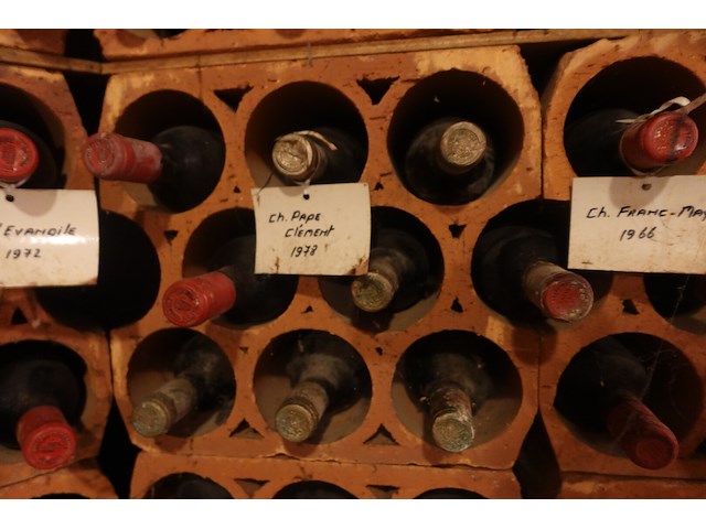 24x diverse oude wijnen - afbeelding 2 van  7