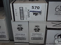 24x fles likeur, 6m, wo. 6x kiwi 20%vol, 6x cacao brun 25%vol, 6x pasteque 18%vol - afbeelding 1 van  2