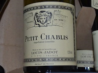 24x fles witte wijn, louis jadot, petit chablis 2011, 750ml - afbeelding 2 van  3