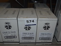 24x flessen likeur, wo. crème de fraise, crème de mure, crème de myrtille, 18%vol.,70cl - afbeelding 1 van  3
