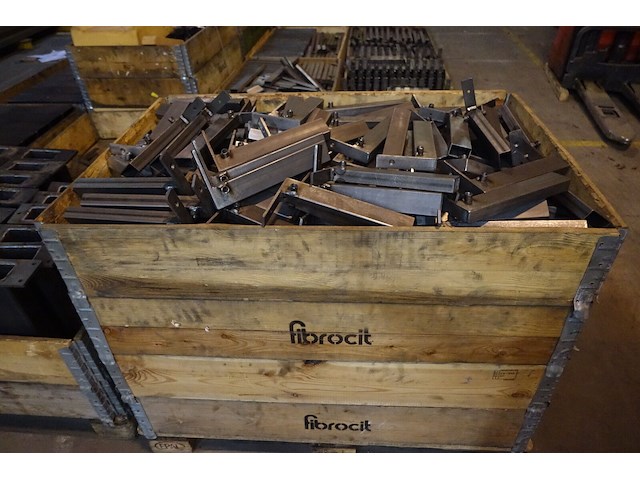 24x pallet metalen onderdelen - afbeelding 2 van  19