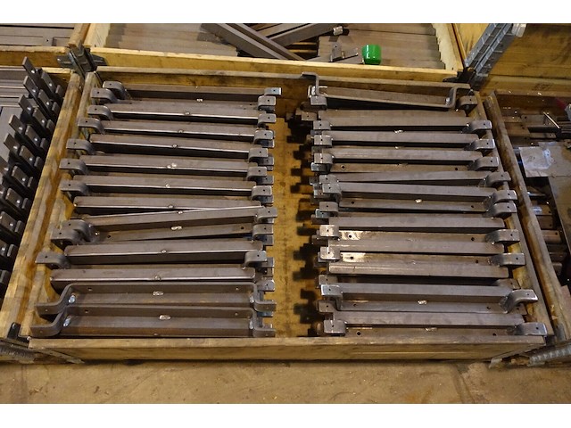 24x pallet metalen onderdelen - afbeelding 5 van  19