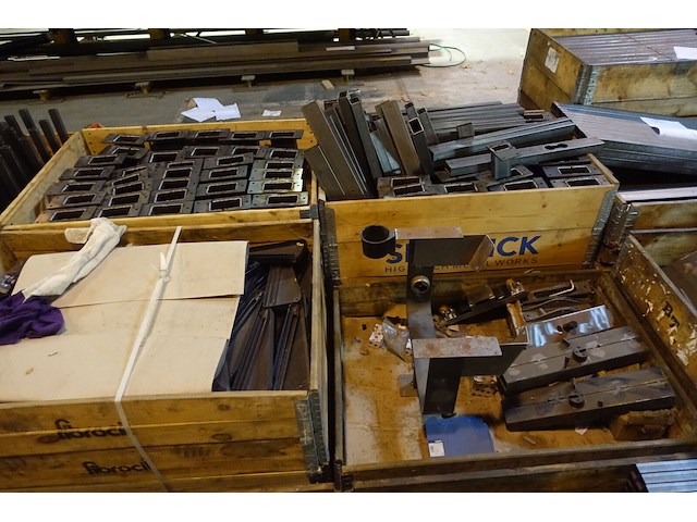 24x pallet metalen onderdelen - afbeelding 10 van  19