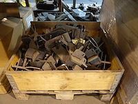 24x pallet metalen onderdelen - afbeelding 26 van  34