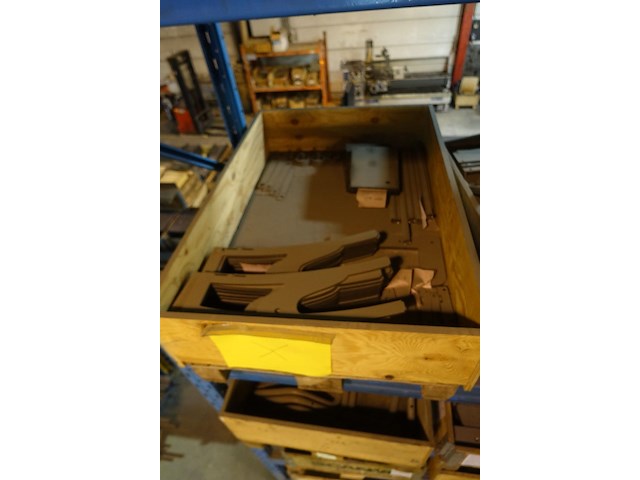 24x pallet metalen onderdelen - afbeelding 31 van  34