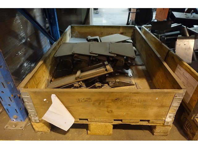 24x pallet metalen onderdelen - afbeelding 15 van  25