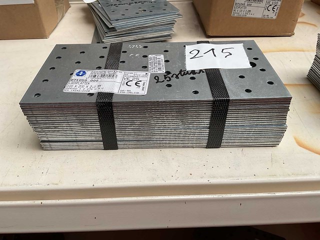 25 bevestiging platen - afbeelding 3 van  3