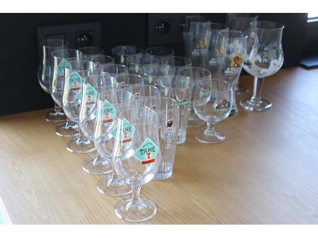 25 bierglazen - afbeelding 2 van  5