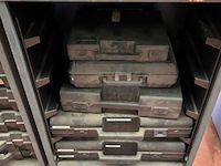 25 boxen met toebehoren voor garagedoeleinden - afbeelding 2 van  10