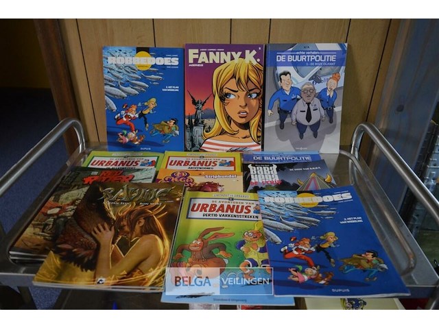 ±25 div stripverhalen - afbeelding 1 van  7