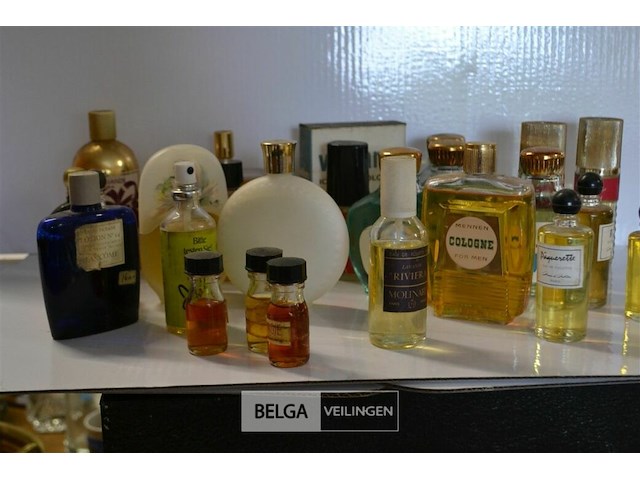 ±25 diverse vintage parfum - afbeelding 2 van  5