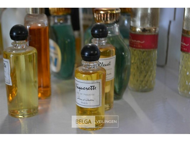 ±25 diverse vintage parfum - afbeelding 4 van  5