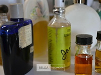 ±25 diverse vintage parfum - afbeelding 5 van  5