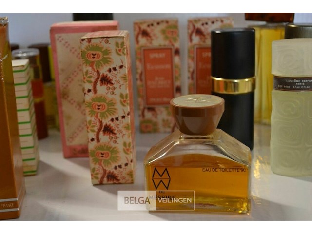 ±25 diverse vintage parfum - afbeelding 4 van  6