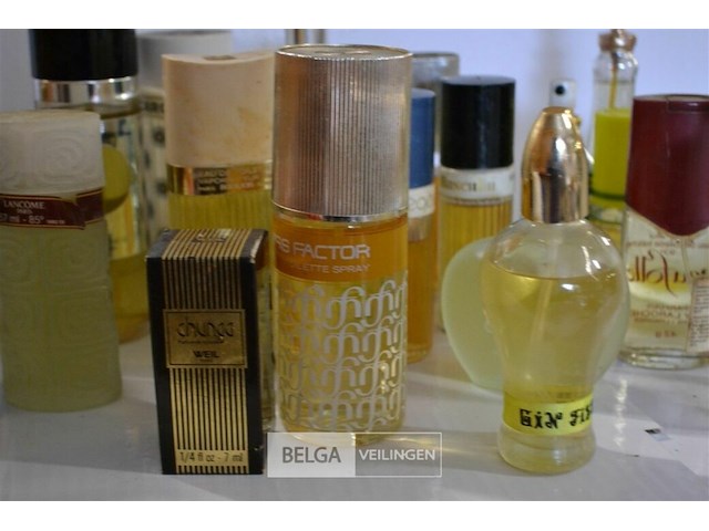 ±25 diverse vintage parfum - afbeelding 3 van  6