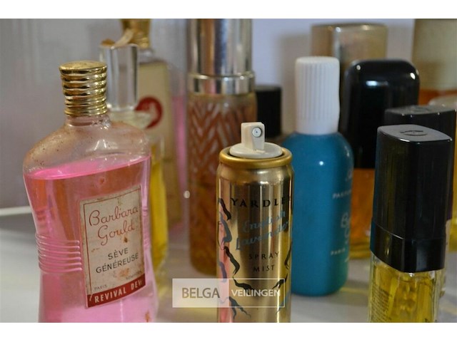 ±25 diverse vintage parfum - afbeelding 2 van  5