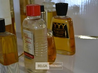 ±25 diverse vintage parfum - afbeelding 5 van  5