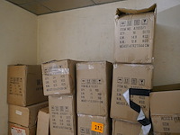 25 dozen met allerhande geleierwerk - afbeelding 2 van  4