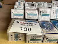 25 dozen schroeven - afbeelding 2 van  7