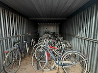 25 fietsen - afbeelding 1 van  4