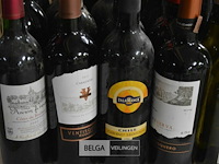 ±25 flessen diverse wijnsoorten - afbeelding 2 van  4