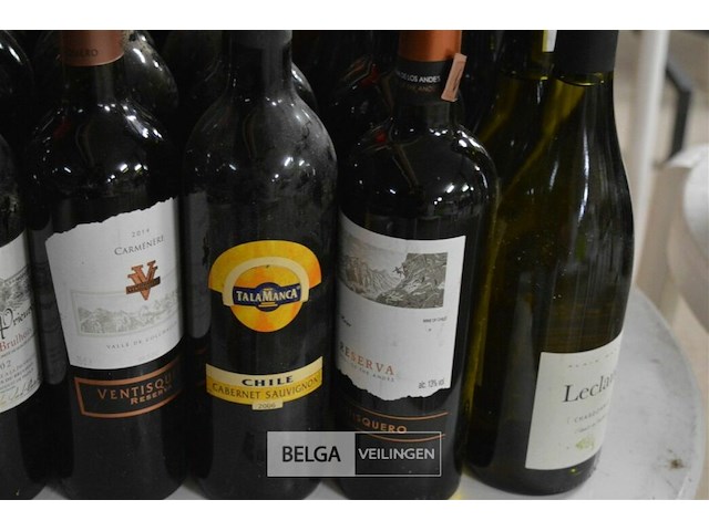 ±25 flessen diverse wijnsoorten - afbeelding 3 van  4