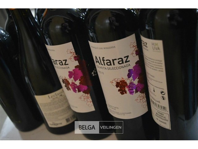 ±25 flessen diverse wijnsoorten - afbeelding 4 van  5