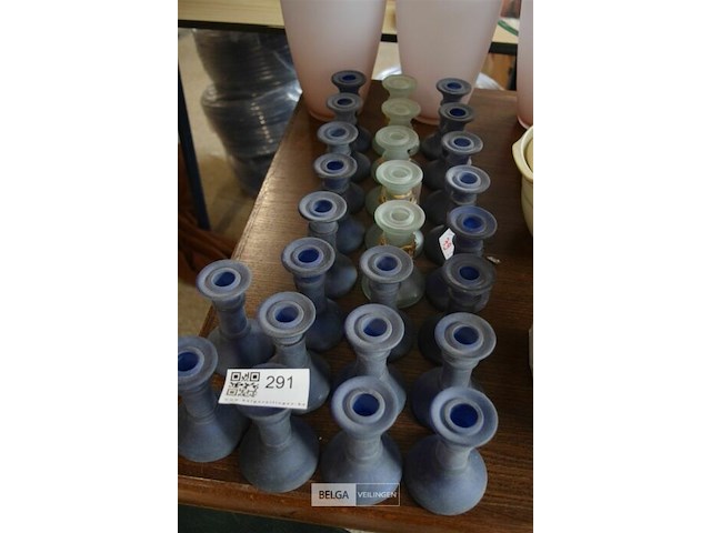 ±25 glazen kandelaars - afbeelding 1 van  3